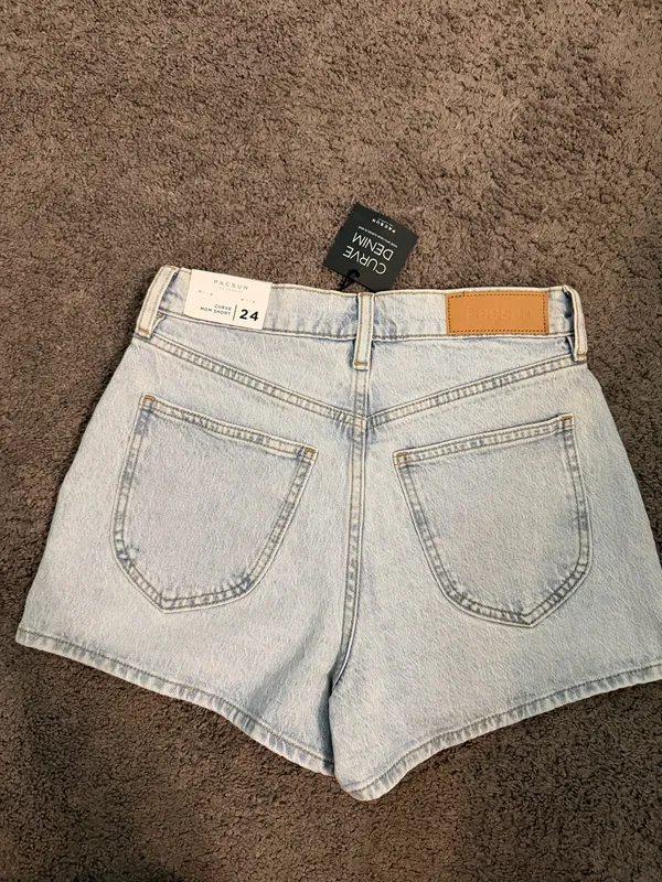 PacSun Curve Mom Shorts 24 - Image 2