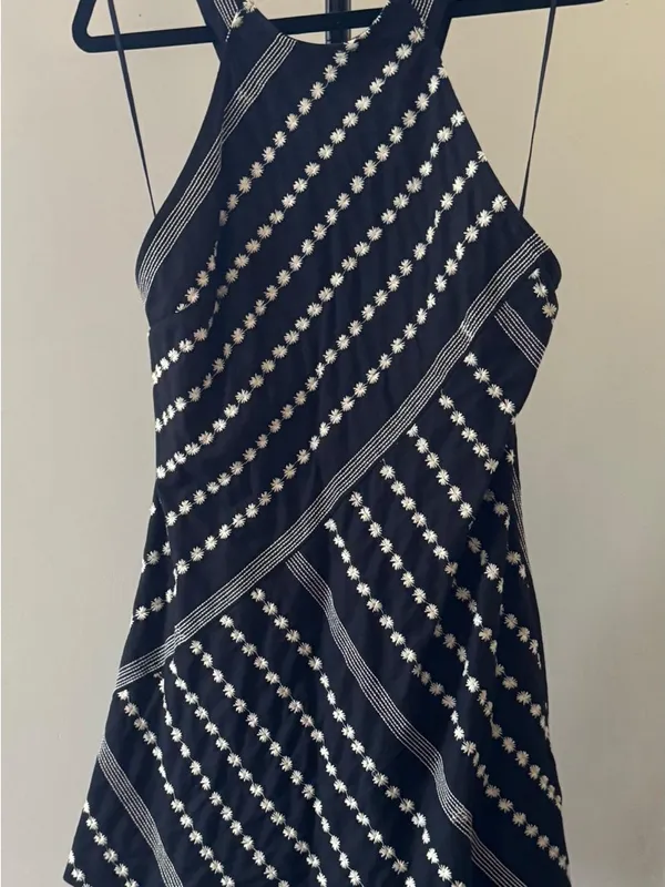 Free People Juni Cotton Black & White Embroidered Flower Pattern Dress NWT M - Image 5