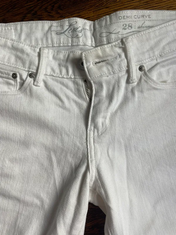 White Denim Skinny Curve Jeans Size 28 - Image 4