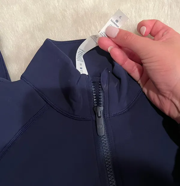 Cropped Zip-Up - Image 3