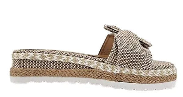 Nwot!Awesome burlap look slip on sandals - Image 4