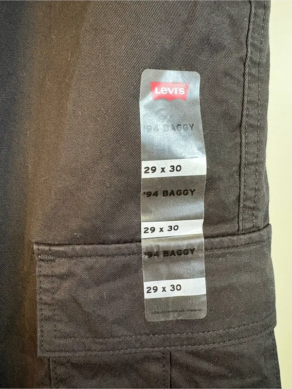 Levi's Black LEVI’S ‘94 Baggy Cargo - Black Sz 29 - Image 4