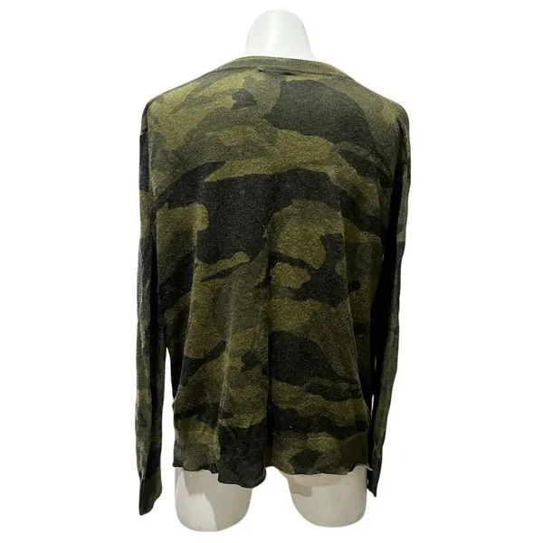 VICI Women's Camouflage Knit Long Sleeve Top Size L Green Casual - Image 10