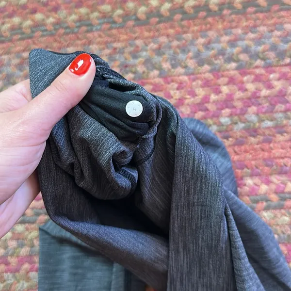 LULULEMON WUNDER UNDER HEATHERED GREY LEGGINGS - Image 3