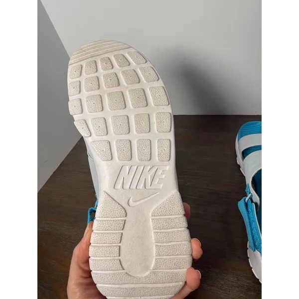 Nike Tanjun Sandals Women's Size 7 Gray Blue Sport Comfort Slides - Image 9