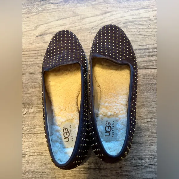 UGG Studded Suede Flats Brown Shearling Lined Loafers Size 6 - Image 2