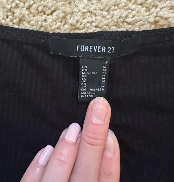 Forever 21 Ribbed V Neck Bodysuit - Image 3