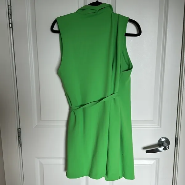 Beautiful, adorable wrap, blazer dress, Zara, green size large - Image 3