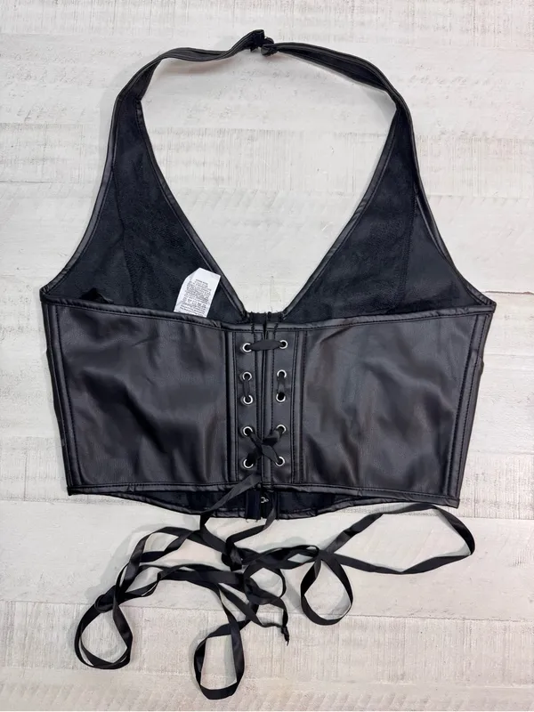 PU Leather Crop Top Women's Hook Eye Backless Halterneck NWOT size Xlarge - Image 2