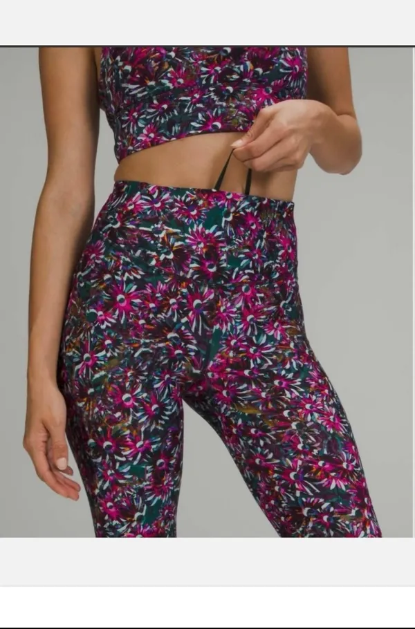 Lululemon Base Pace HR Tight 28” Fleece l - Image 4