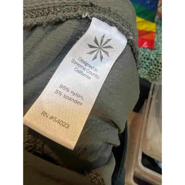 Athleta Womens Size 8 Petite Trekkie Jogger Pants Dark Green Zipper Pockets High - Image 10
