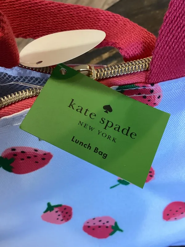 kate spade Strawberry Lunch Tote with Clear Storage Container - Image 8