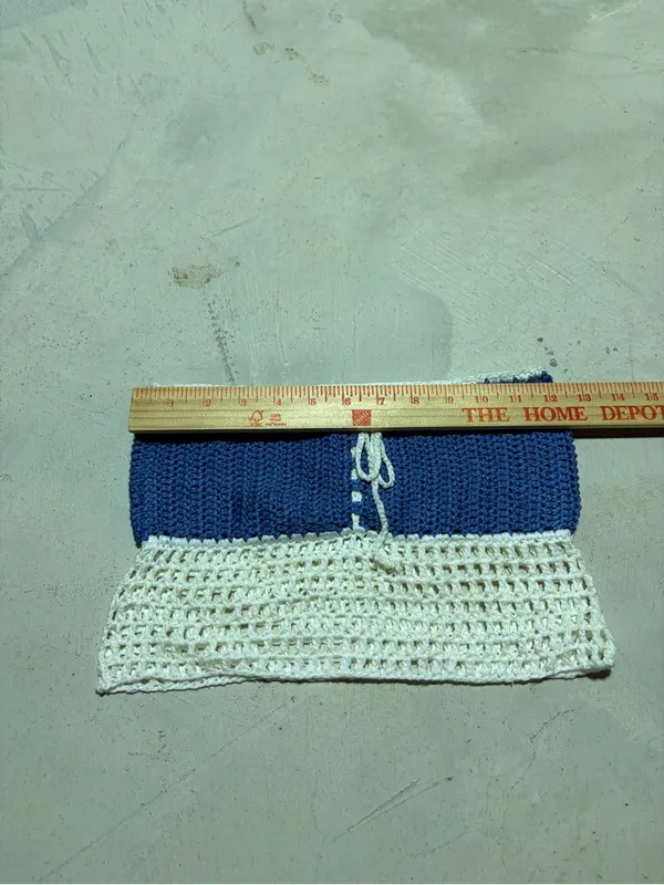 Edikted Blue and white Crochet top strapless XS/S - Image 3