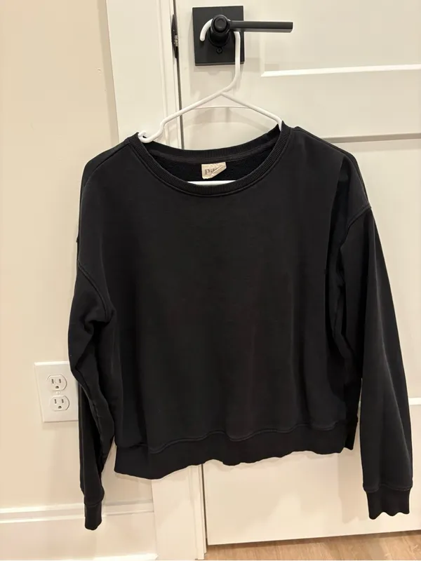 Pact Organic Cotton Black Crew Size Meidum - Image 2