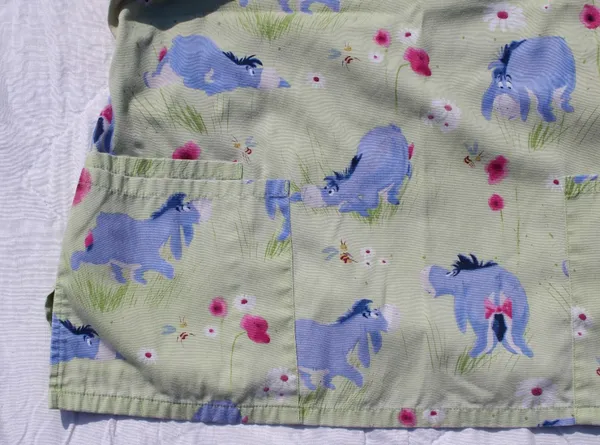 Disney Women's Eeyore Winnie the Pooh Scrub Top Eeyore Size Medium Short Sleeve Pocket - Image 2