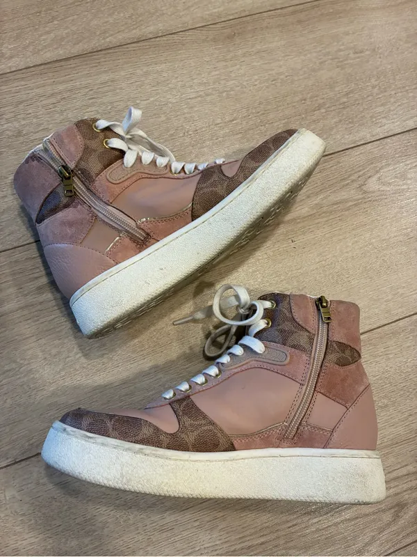 Coach Women’s G4335 High Top Sneakers Logo Signature Leather Size 7.5 - Image 3