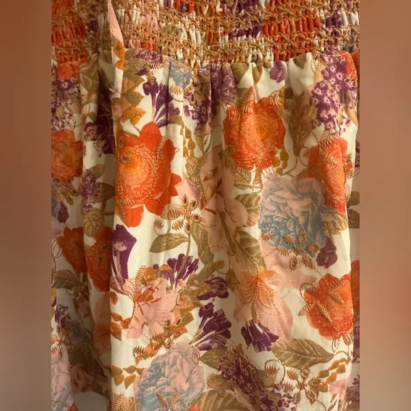 Torrid Harvest Floral Georgette Eyelet Smocked Waist Puff Sleeve Top - size 1 - Image 2