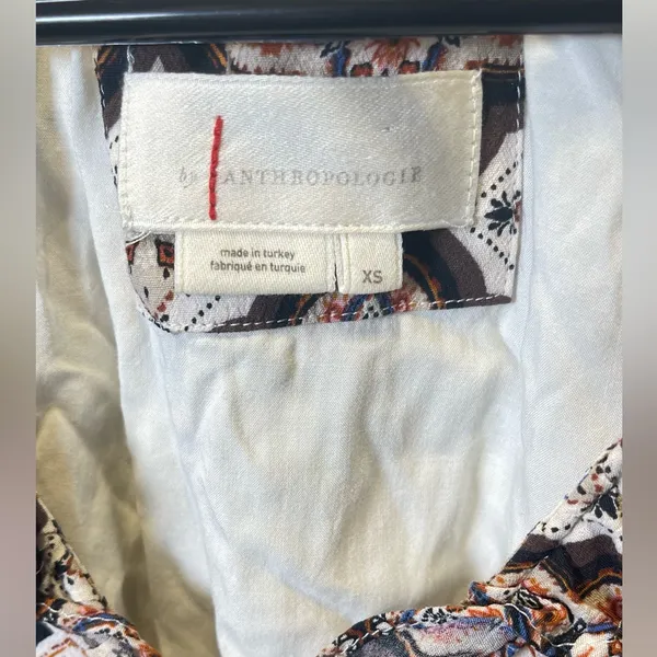 Anthropologie Women’s Tiered V Neck Mini Dress Neutral‎ Motif Size X Small - Image 5