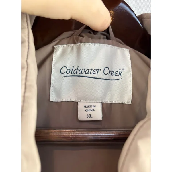 Women’s Coldwater Creek XL Beige Puffer Vest - Image 4