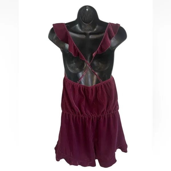Victoria's Secret Purple Velvet Romper Size Small - Image 7