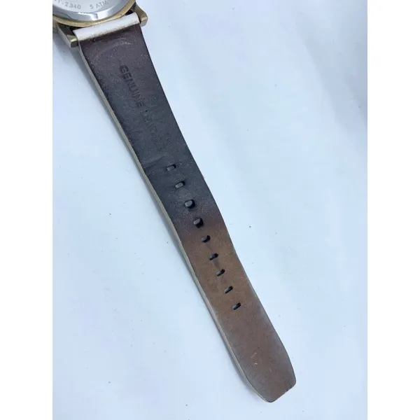 Dkny women watch 34mm gold tone solid stainless steel white Leather band WR runs - Image 5