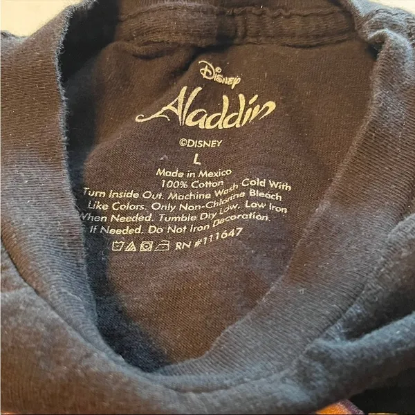 Disney Aladdin Womens Size Large Black Short Sleeve Graphic Shirt Genie Princess - Image 3
