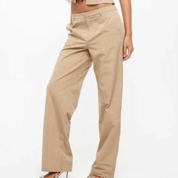 LIONESS‎ Allure Pant in Taupe NWT size 10 - Image 2