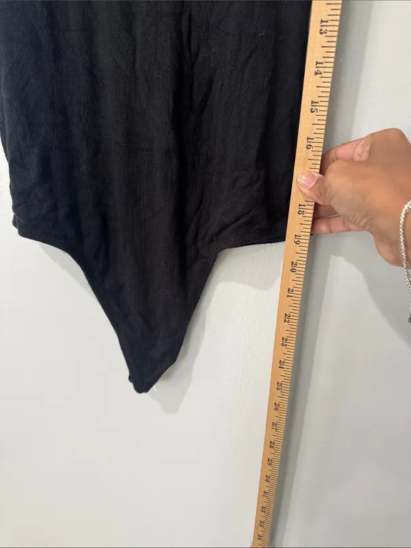 Babaton Aritzia Body Suit Sexy Summer Basic Size Medium - Image 6
