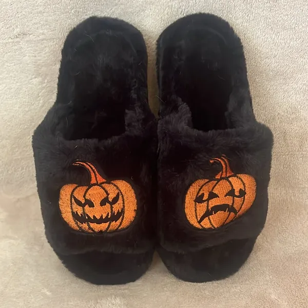 NEW Killstar 12 O’Clock Slippers - Image 2