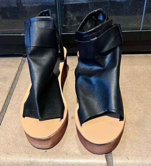 Black Wedge Pleather Sandals Size 7 - Image 2