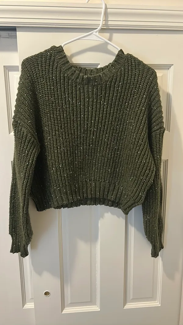 American Eagle Sweater - Image 2