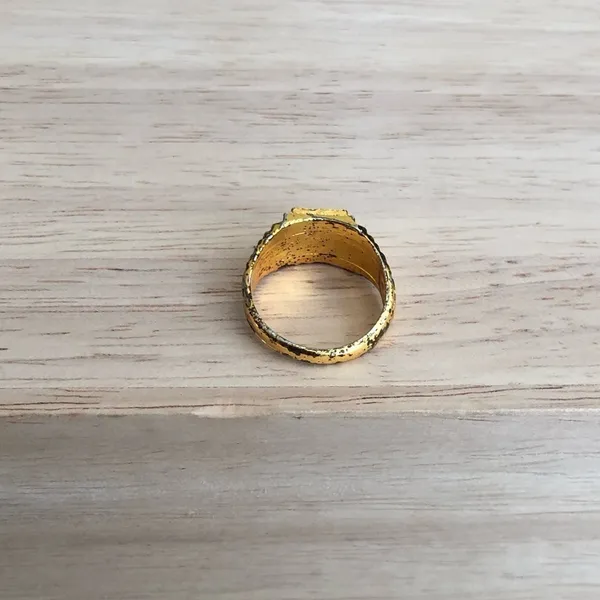 Vintage Gold Tone Ring Size 8.25 - Image 2