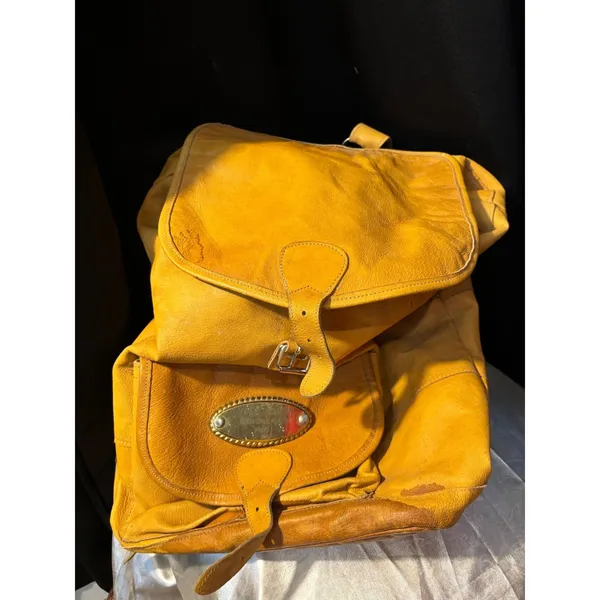 Vintage Amanda Johnson Yellow Leather Backpack Helsinki 1999 Commemorative Bag - Image 5
