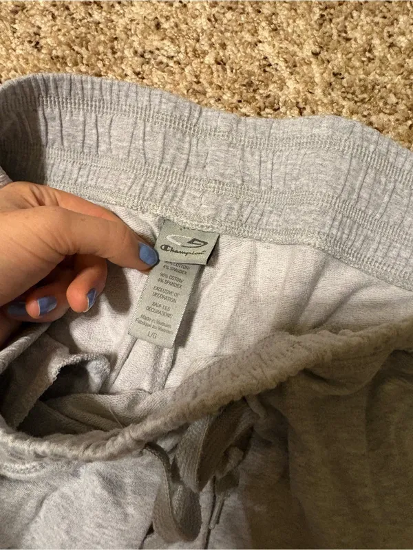 Champion Lightweight Heathered Gray Jogger Capri Cotton Blend Sweatpants - Image 3