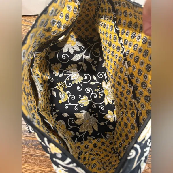 Vera Bradley Floral Black and Yellow Tote Travel‎ Bag - Image 8