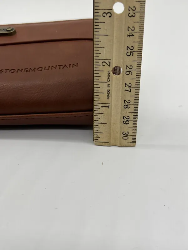 Stone Mountain Wallet Womens One Size Brown Leather Zip Around ID Card Slots - Image 9