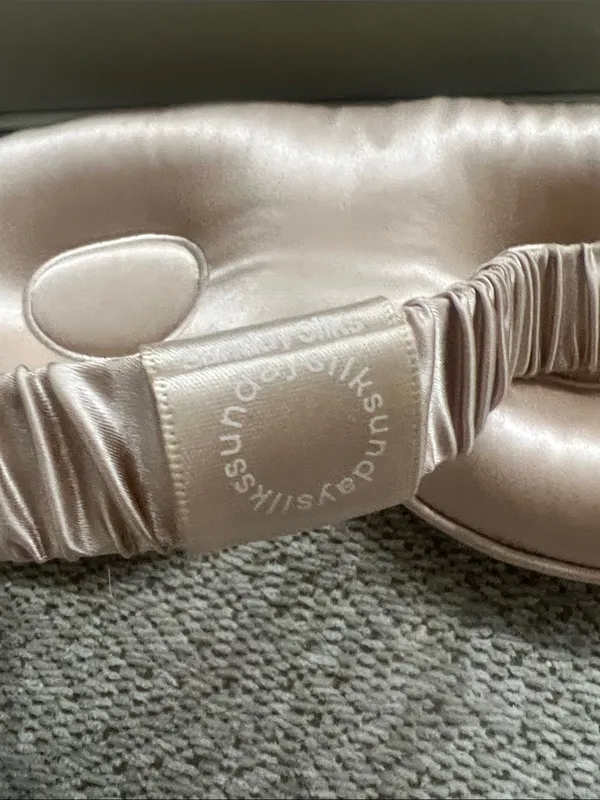 Sunday Satin Eye Mask in Champagne - Image 2