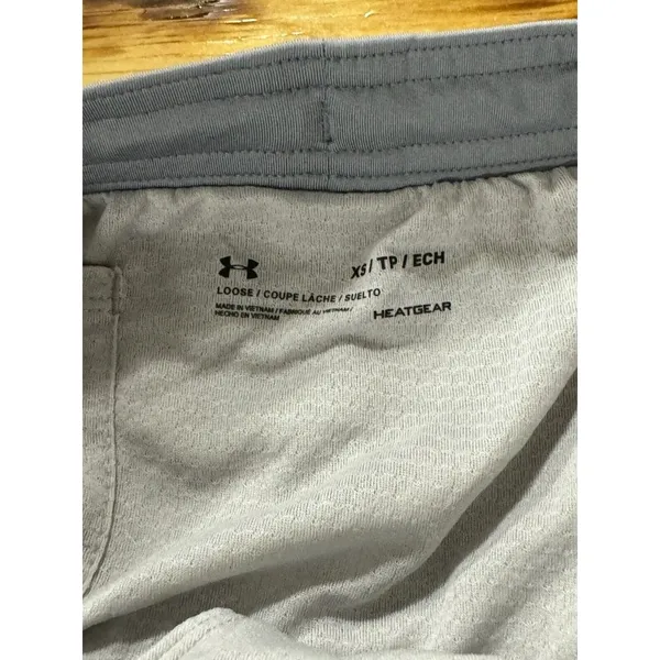 Under Armour Heat Gear Loose Shorts Women’s Size Med Grey‎ Running Sporty Active - Image 8