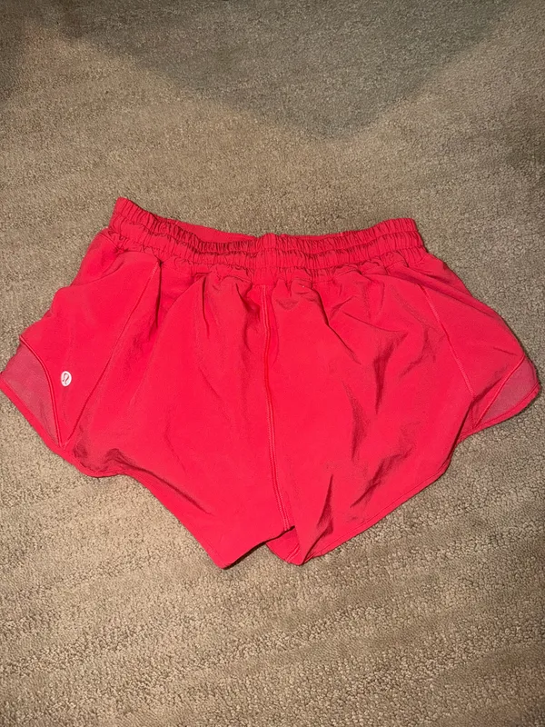 Lululemon Hotty Hot Shorts 2.5" - Image 2