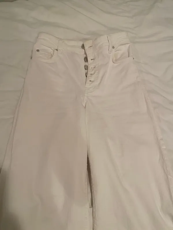 BDG White Flare High waisted Crop Jeans - Image 7