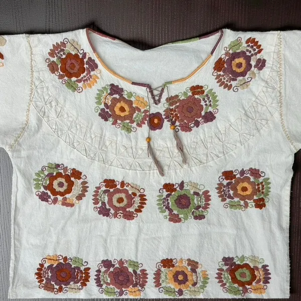 Vintage Handmade Mexican Embroidered Peasant Blouse Cottagecore boho Huipil L XL - Image 3
