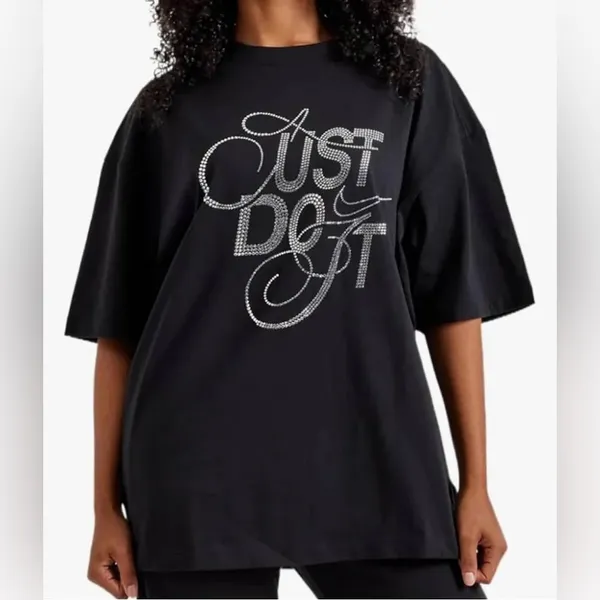 Nike‎ black oversized rhinestone bling tee Just do it medium - Image 6