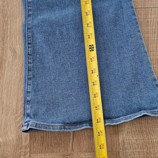 J.Crew Full-Length Flare Jeans – Size 32 - Image 8