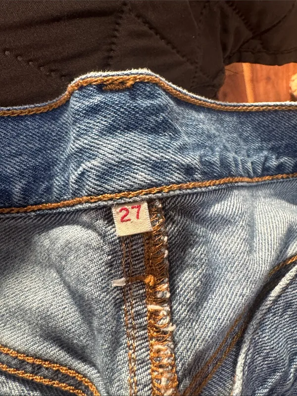 Levi’s Classic Blue Denim skirt - Blue - Image 5