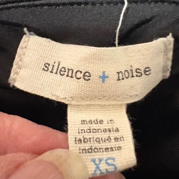 Silence + Noise Tennis‎ Dress/Romper XS Black Excellent V-Neck Adjustable Straps - Image 3