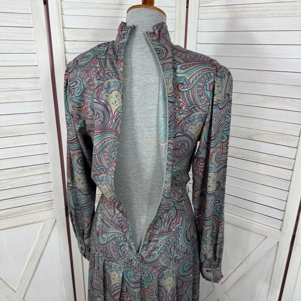 Vntg J.G. Hook Paisley Pleated Mock Neck Maxi Dress Green Multi Size‎ 4 Heritage - Image 8