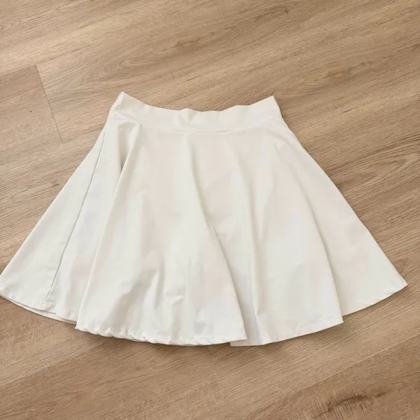 Fabletics Universal Tennis Volley Ultra HW Skirt - Image 4