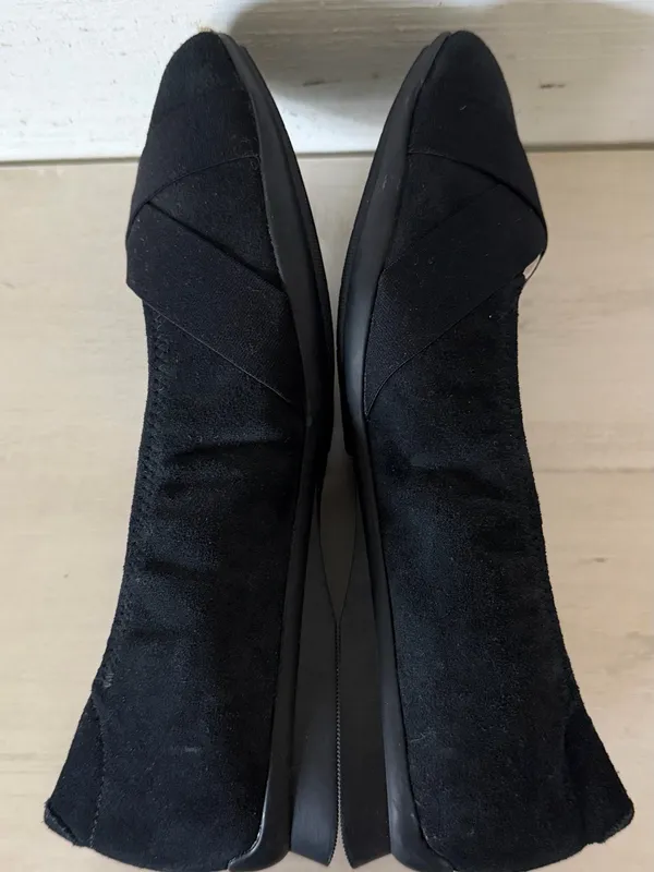 Clark’s Jazmynn Gem Round Toe Flats Women’s Size 9W Black Suede Comfort NEW - Image 8