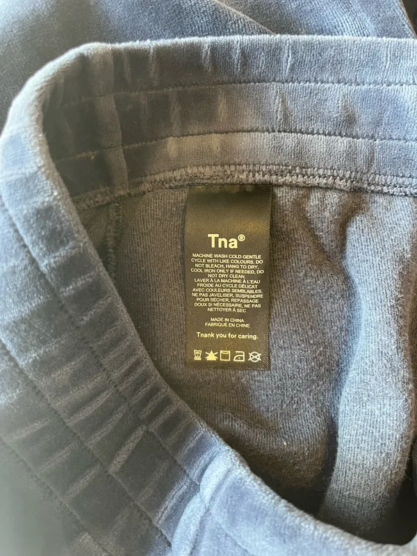 Aritzia TNA Velvet Flare Leggings - Image 3