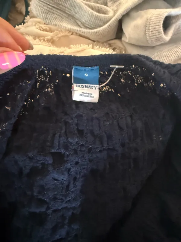 Old Navy Top - Image 2
